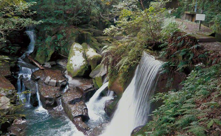 Sekiyoshi Sluice Gate of Yoshino Leat.