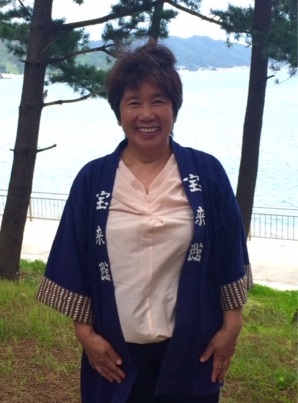 岩崎　昭子　氏